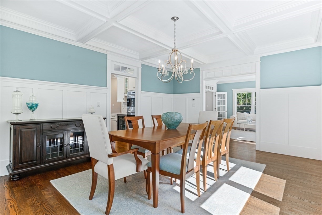 60 Halsey Ave