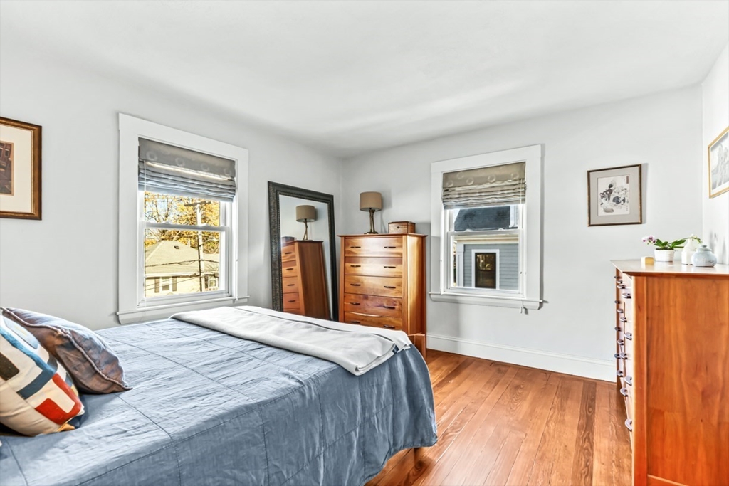 8 Hastings St