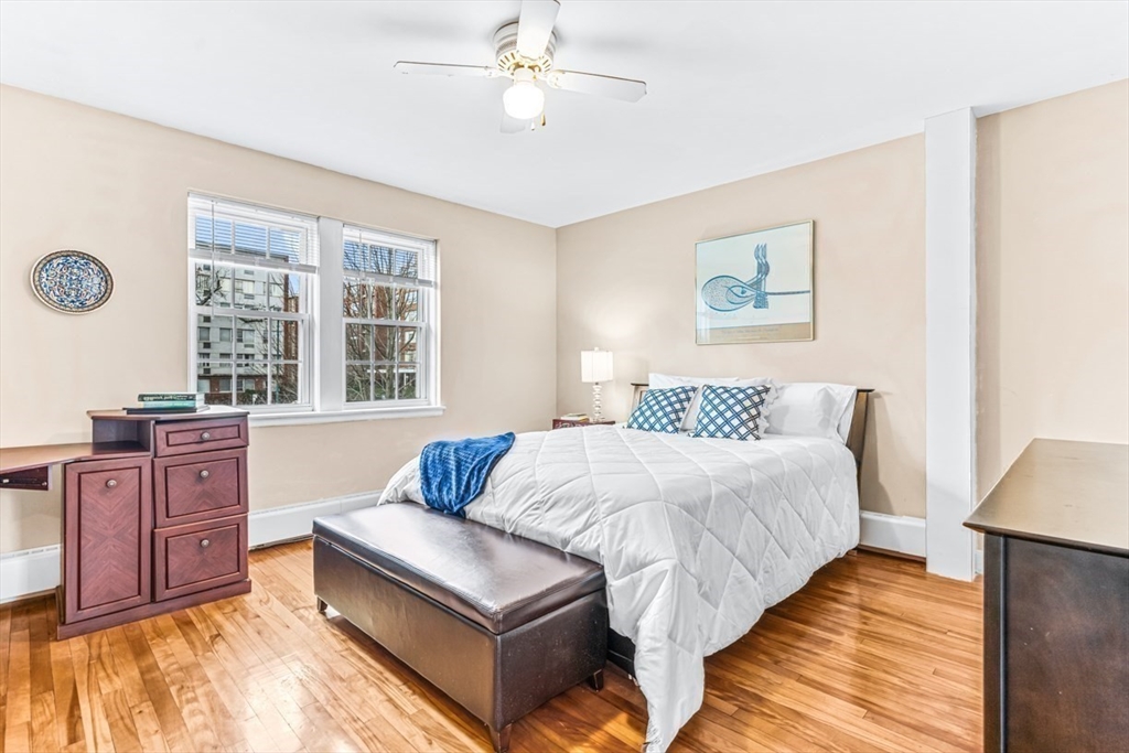 7 Hammond Pond Pkwy # 4
