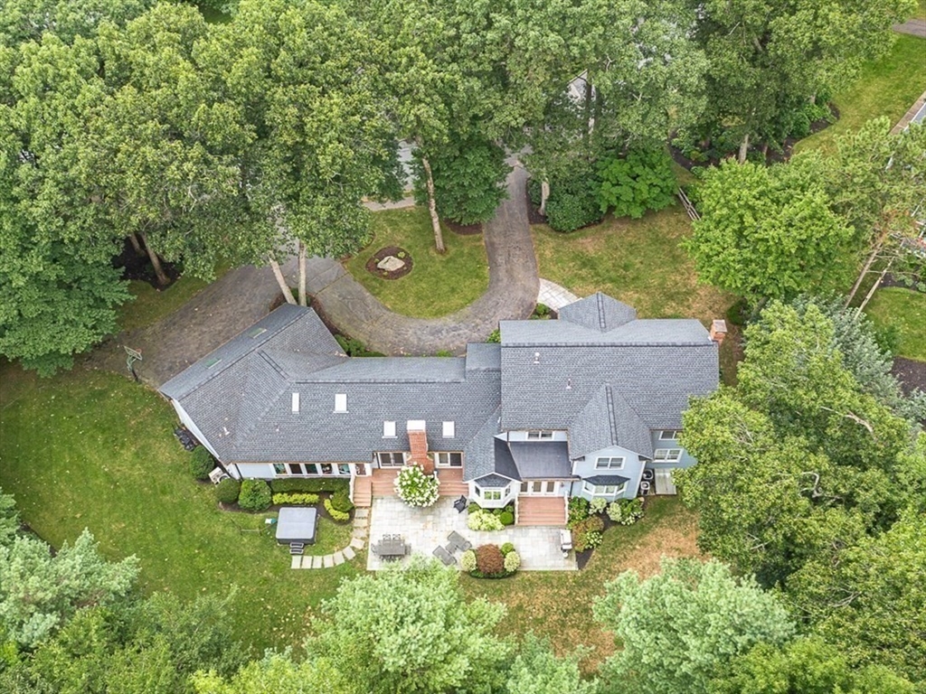 56 Lantern Ln