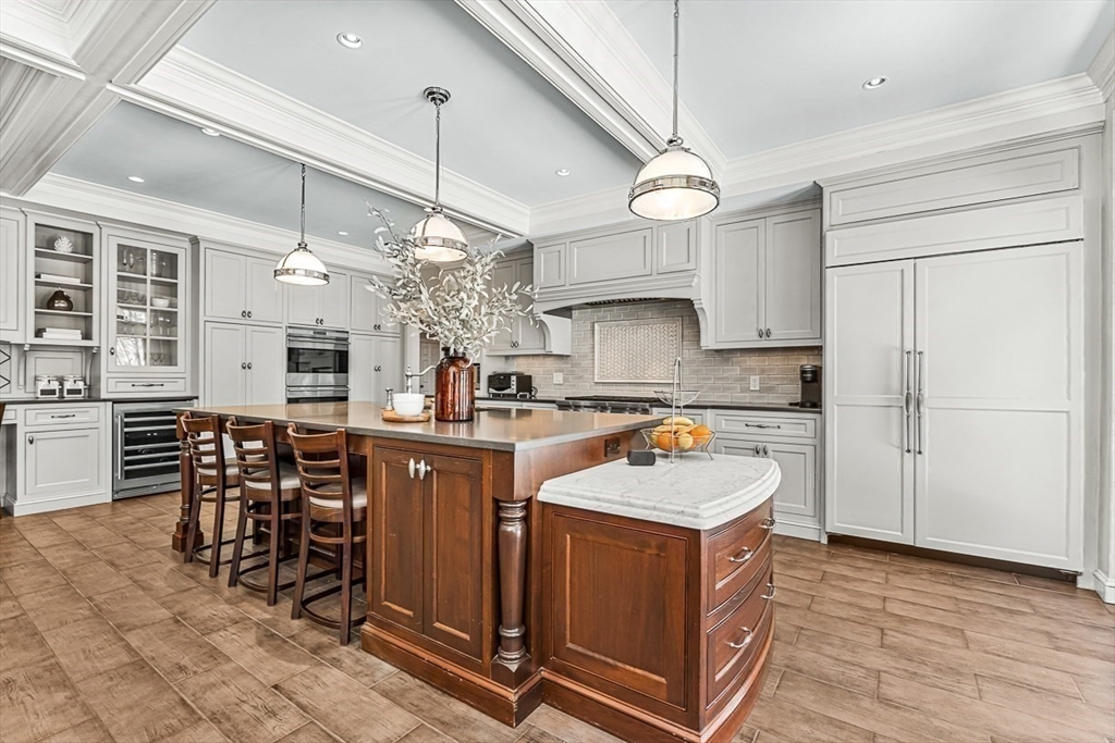 56 Lantern Ln