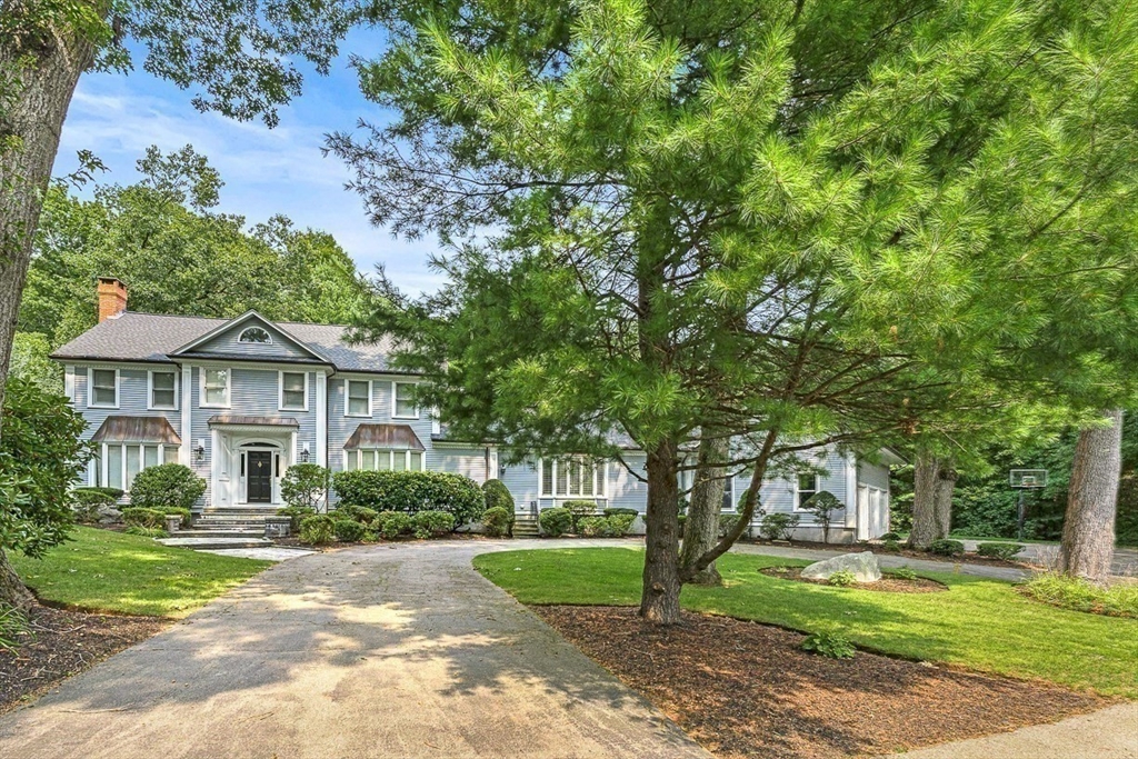 56 Lantern Ln