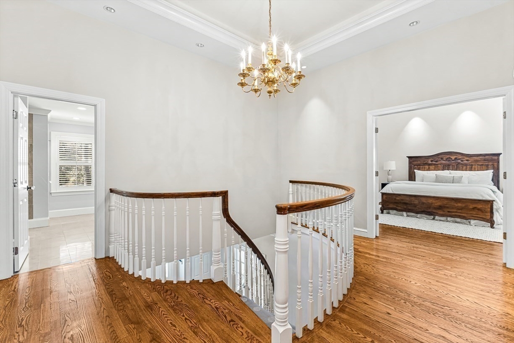 56 Lantern Ln