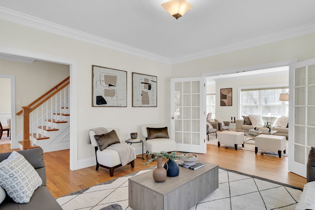 19 Bryn Mawr Rd