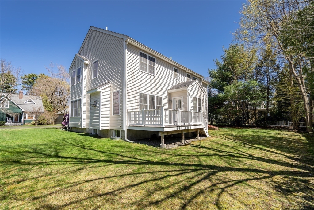 19 Bryn Mawr Rd