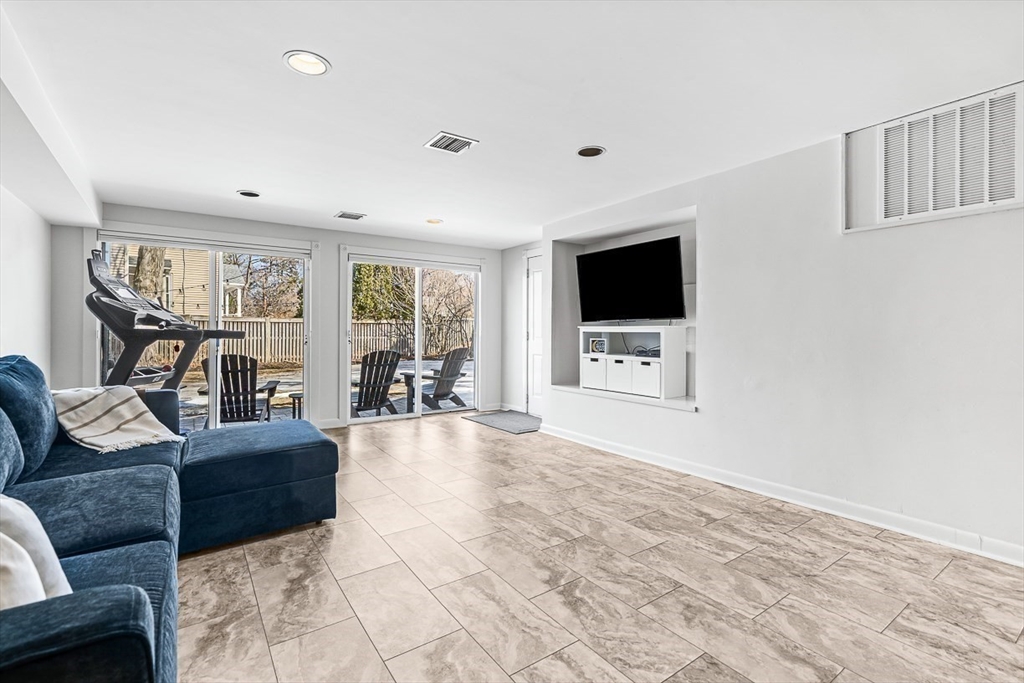 44 Ripley St # 44