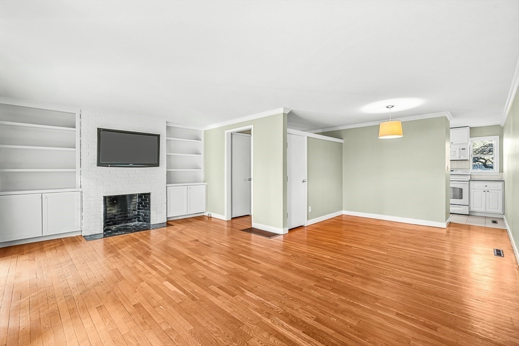 11 Oak St # 59