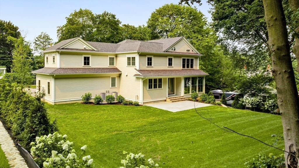 12 Bird Hill Ave