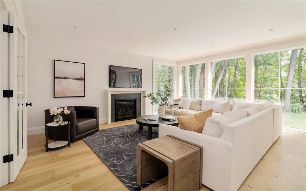 14 Bird Hill Ave