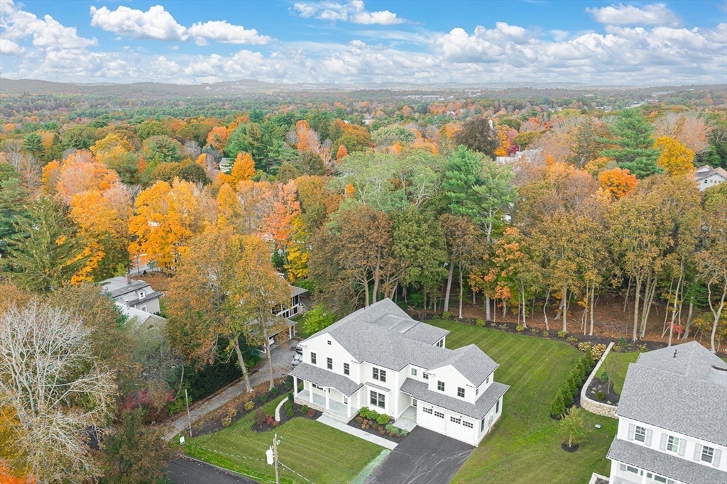 10 Bird Hill Ave