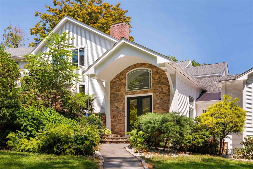 100 Westcliff Rd