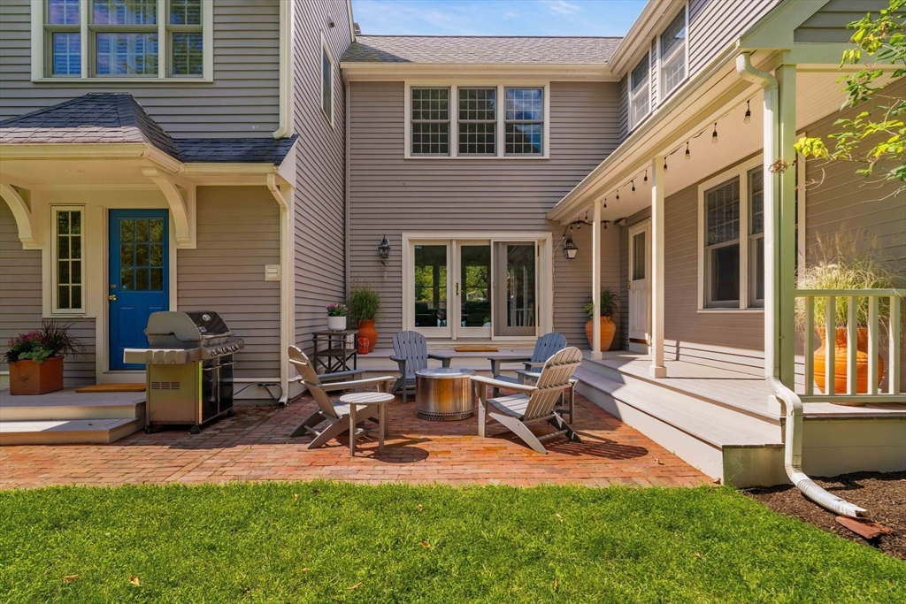38 Fuller Brook Rd