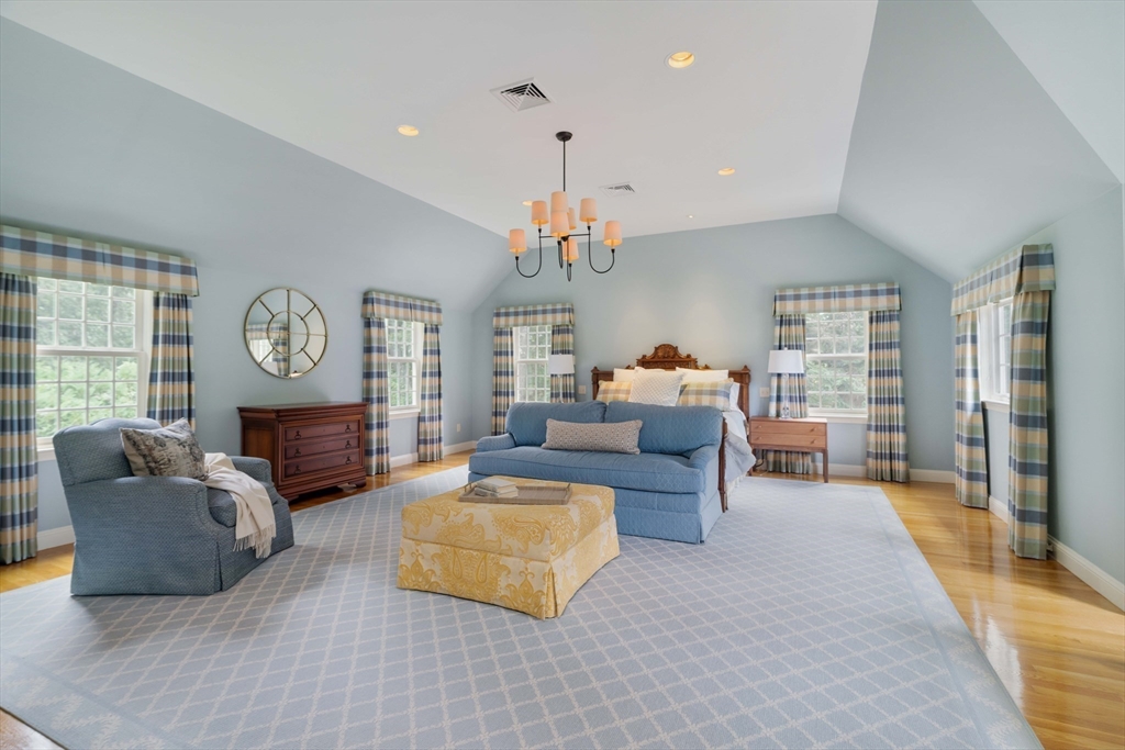 38 Fuller Brook Rd