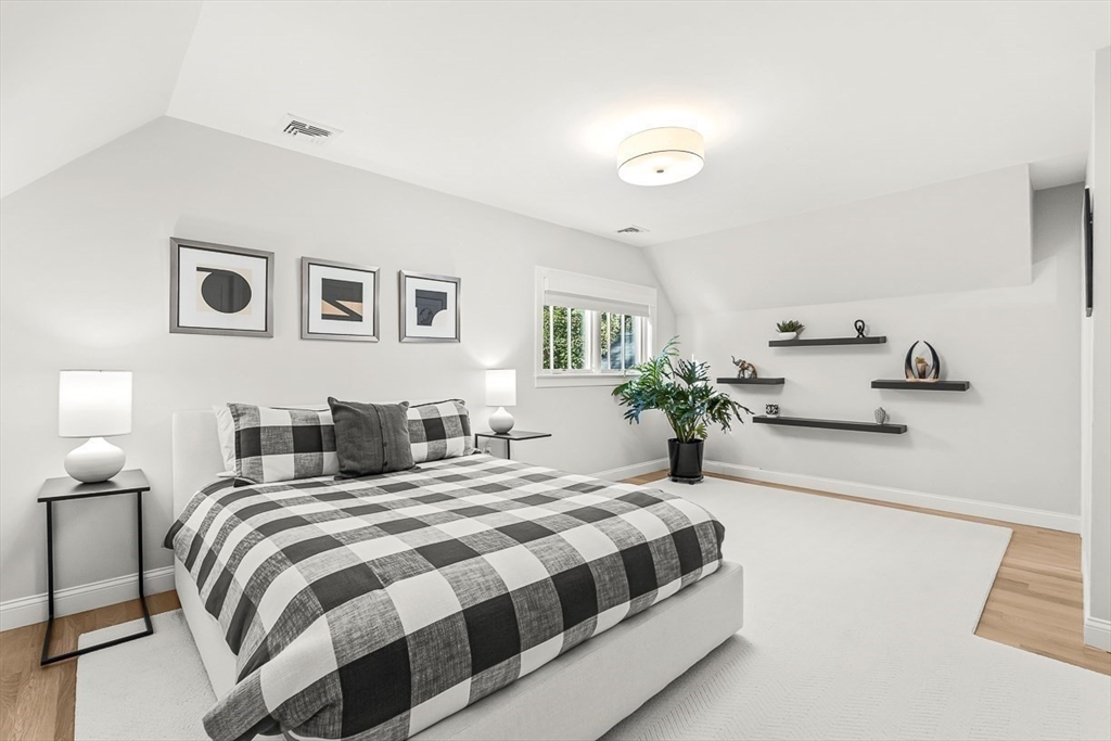 5 Peakes Ln # 5, Weston Unit: 5