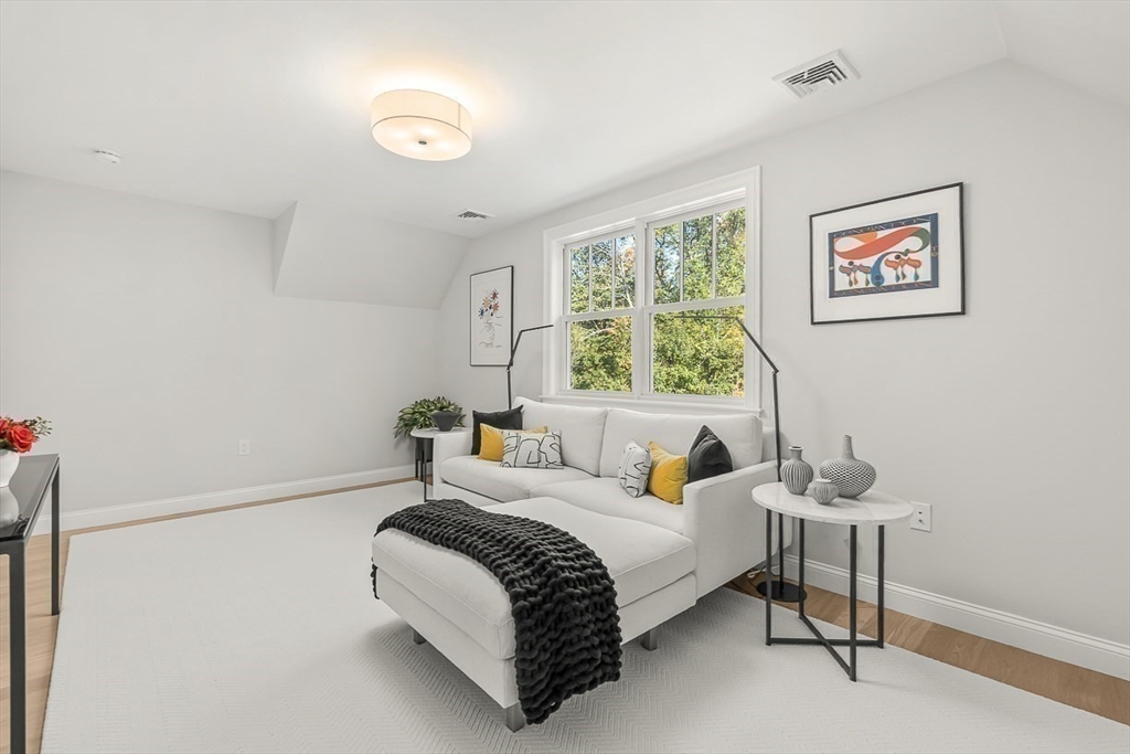 5 Peakes Ln # 5, Weston Unit: 5