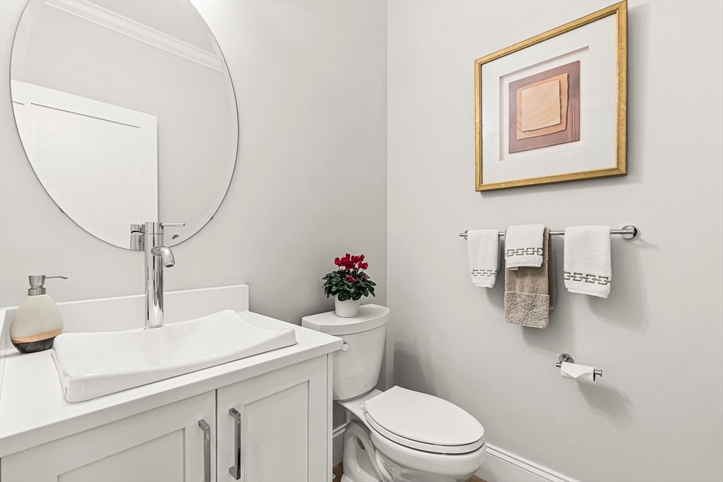 5 Peakes Ln # 5, Weston Unit: 5