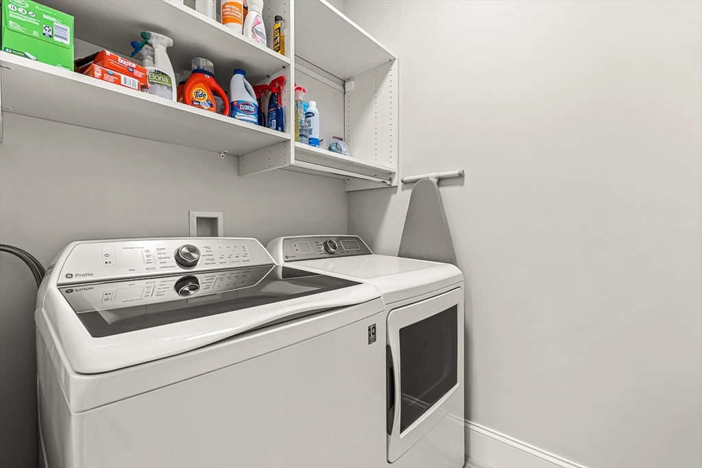 5 Peakes Ln # 5, Weston Unit: 5