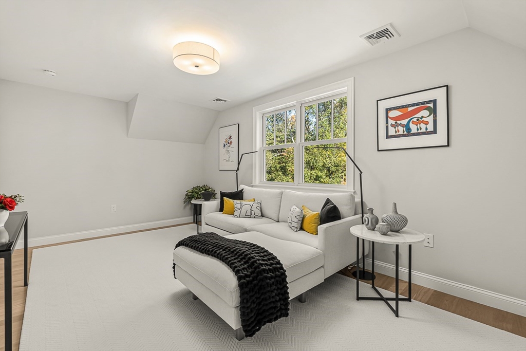 5 Peakes Ln # 5, Weston Unit: 5