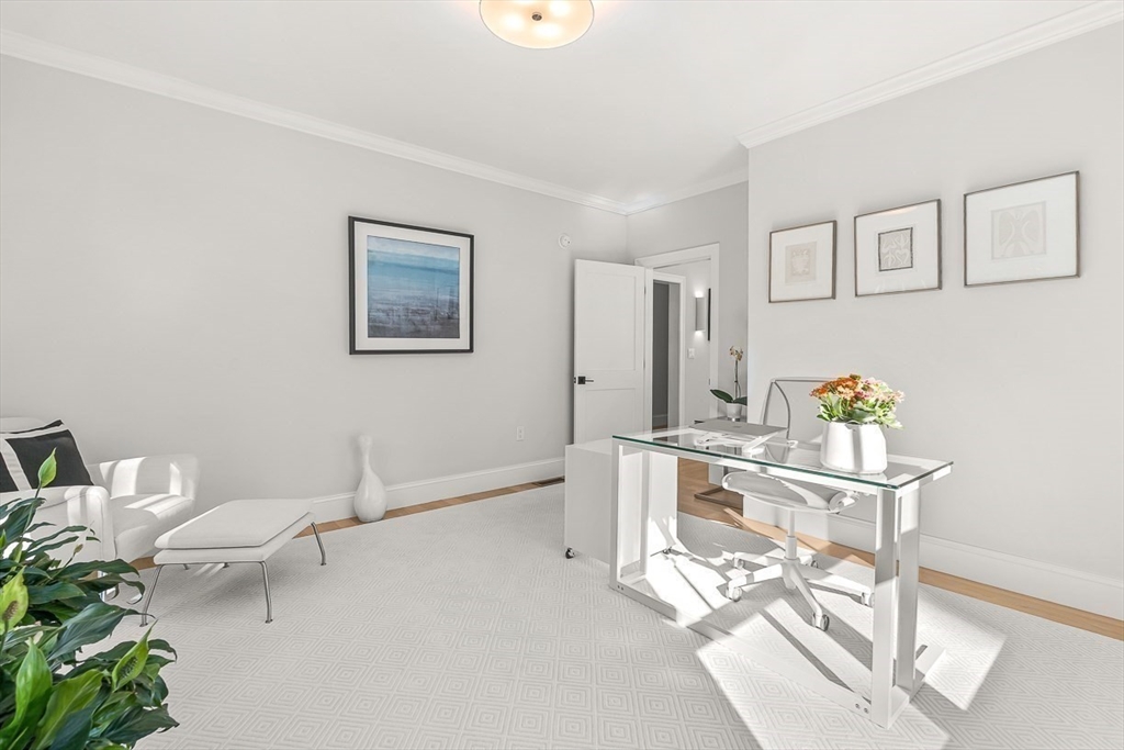 5 Peakes Ln # 5, Weston Unit: 5