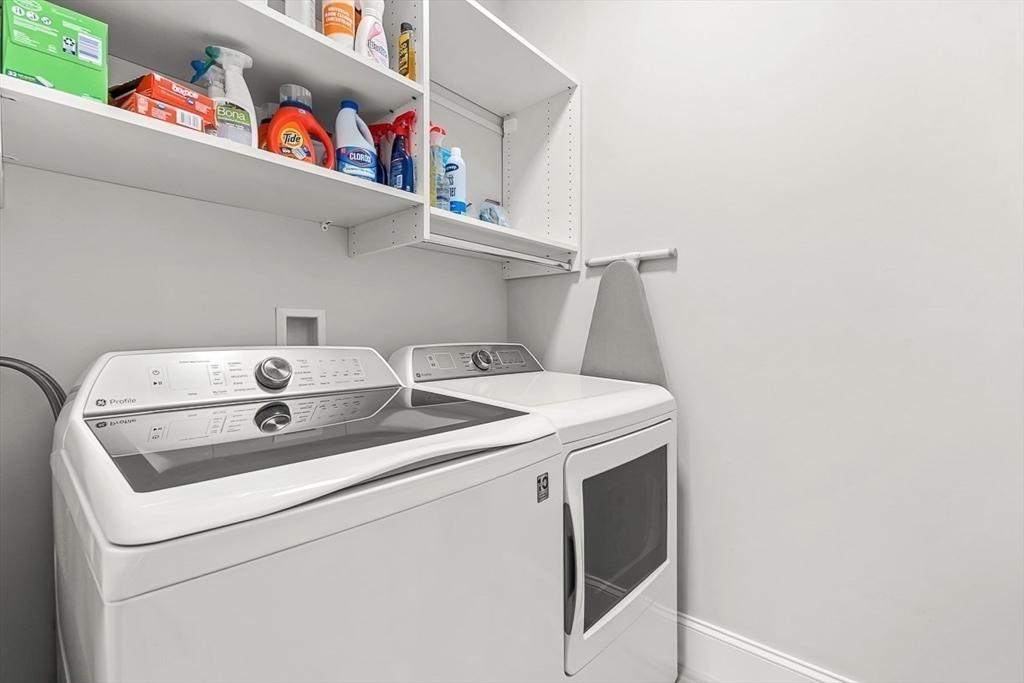 5 Peakes Ln # 5, Weston Unit: 5