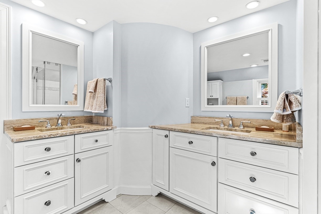 2 Phillips Pond Rd # 2