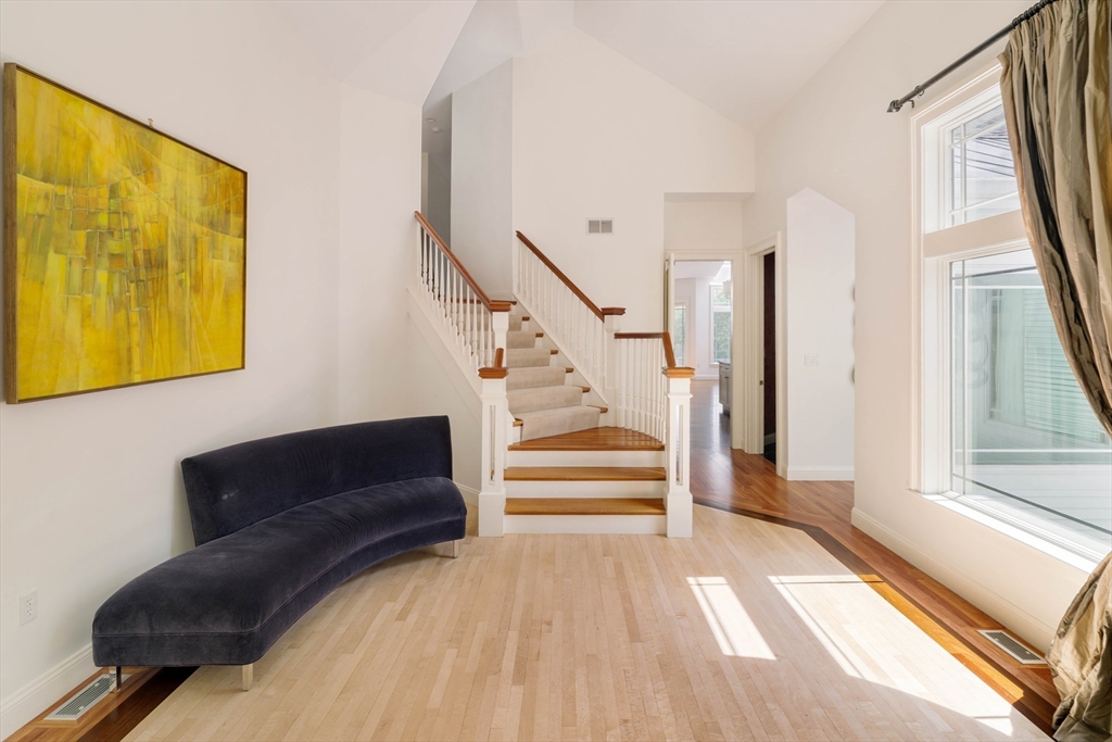 100 Westcliff Rd