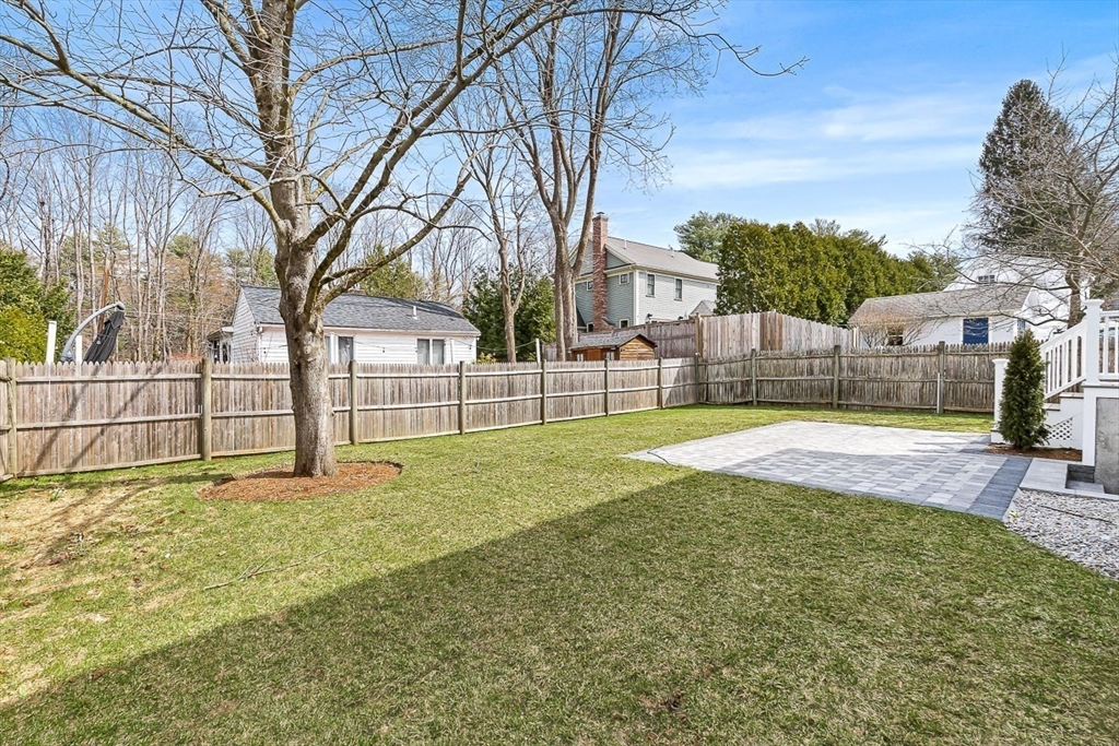 6 Intervale Rd