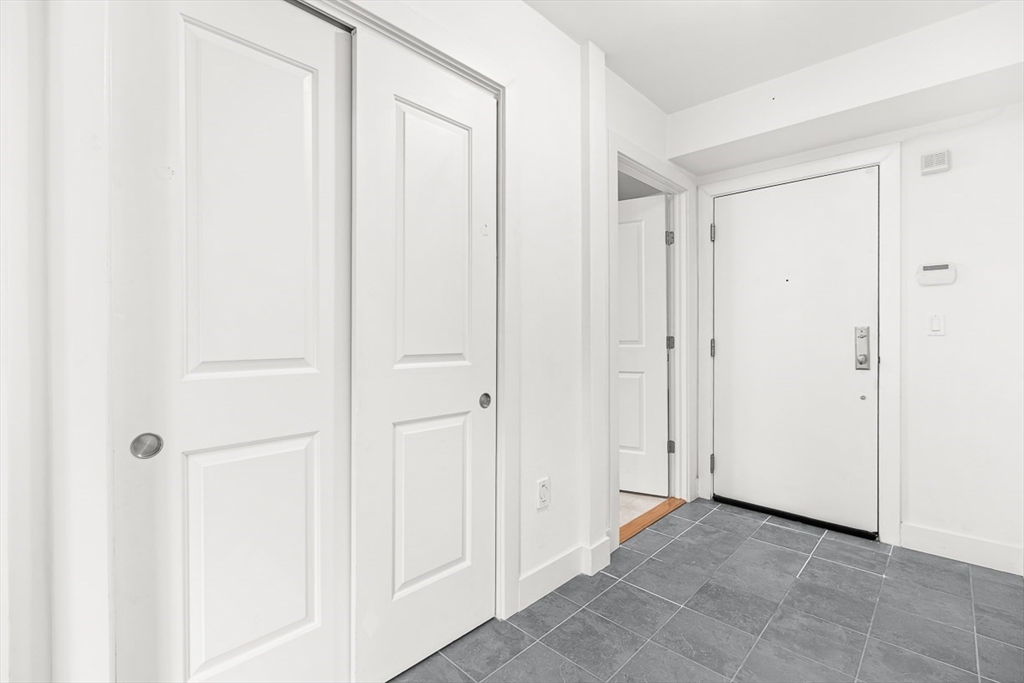 310 Hammond Pond Pkwy # 301