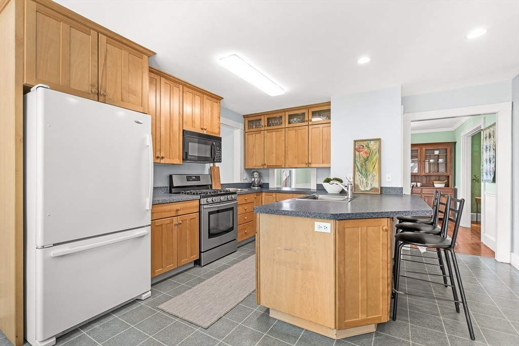 21 Howe St