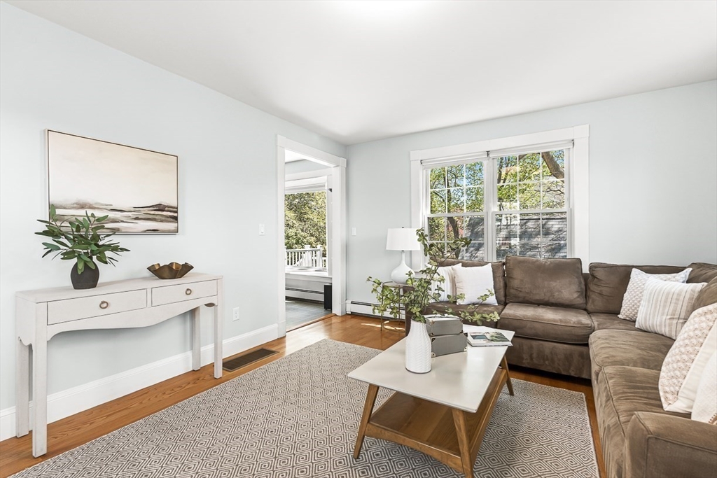 21 Howe St