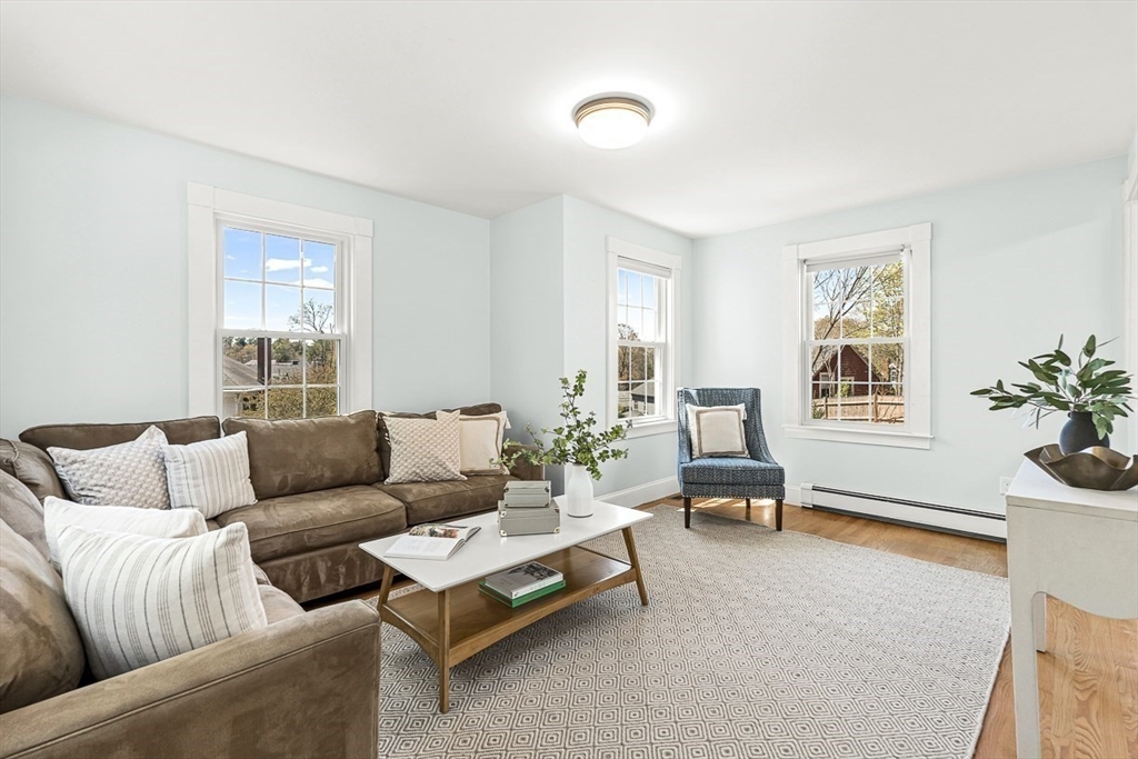 21 Howe St