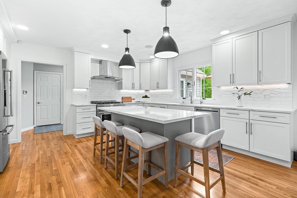 1 Woronoco Dr