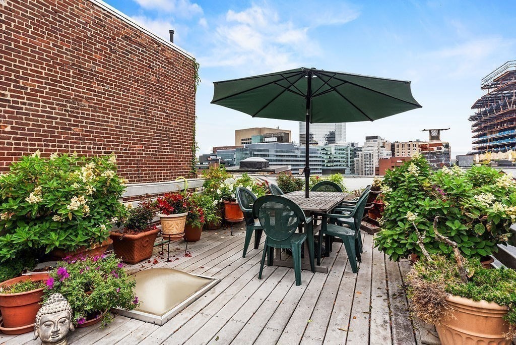 51 Revere St # 2