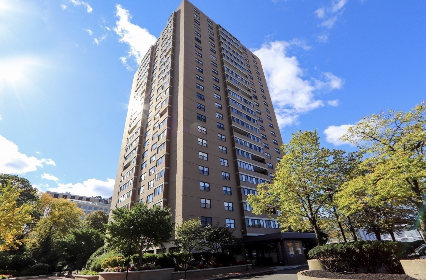 8 Whittier Pl # 7J