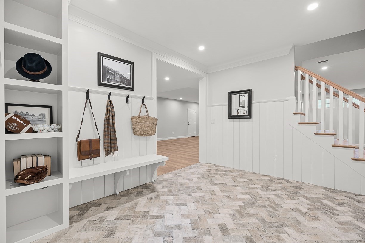 23 Wareland Rd