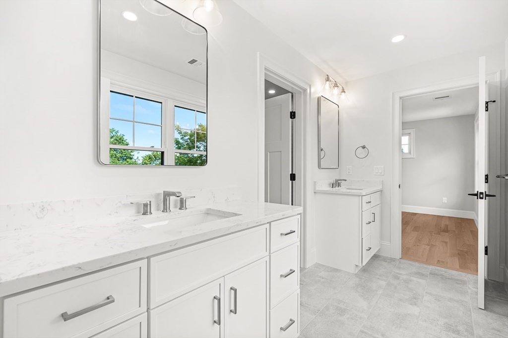 23 Wareland Rd