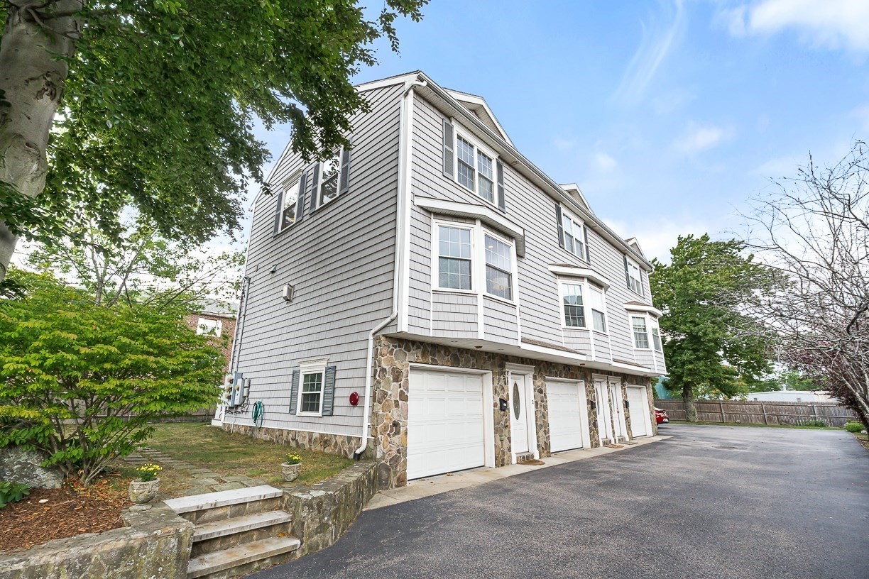 37 Pond St # 1