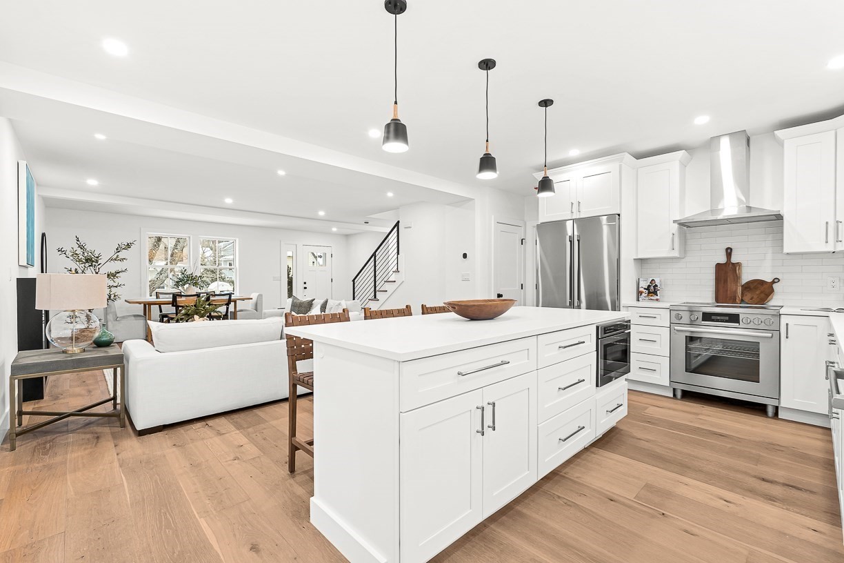 6 Intervale Rd
