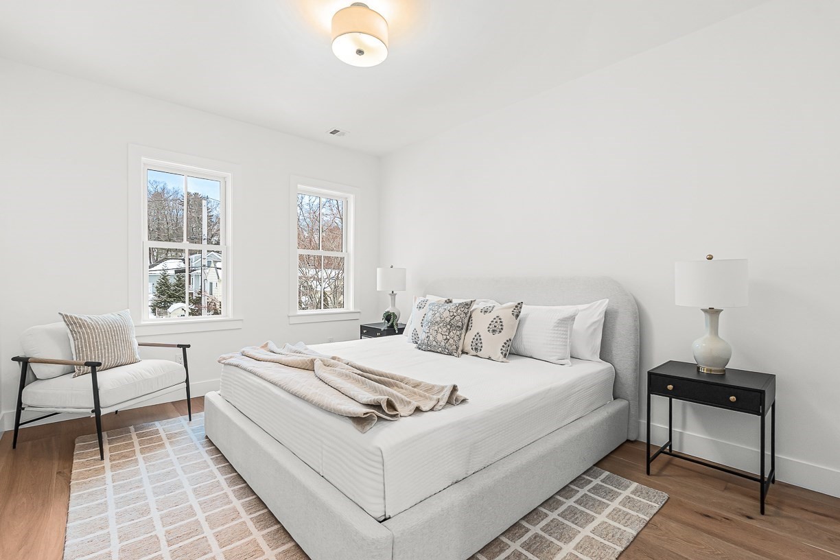 6 Intervale Rd