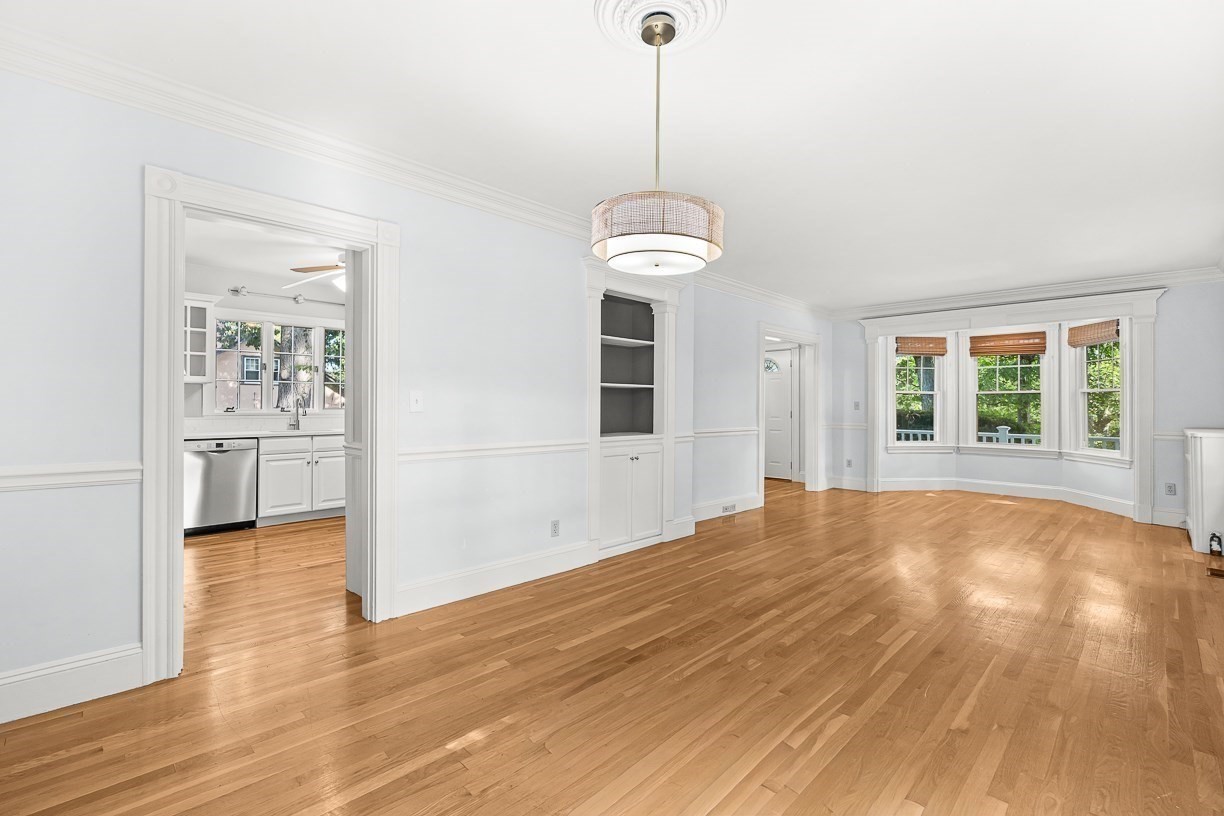 20 Donizetti St