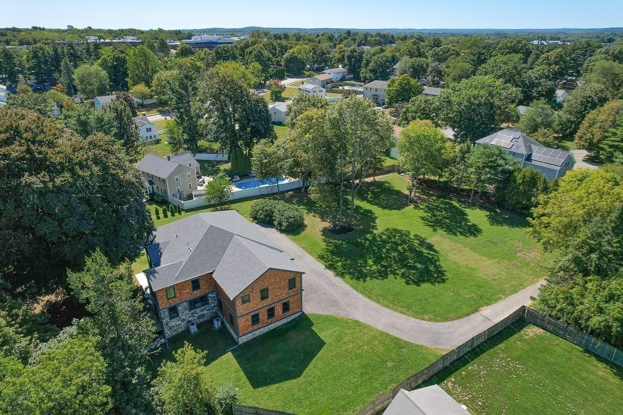 20 Wheeler Ln