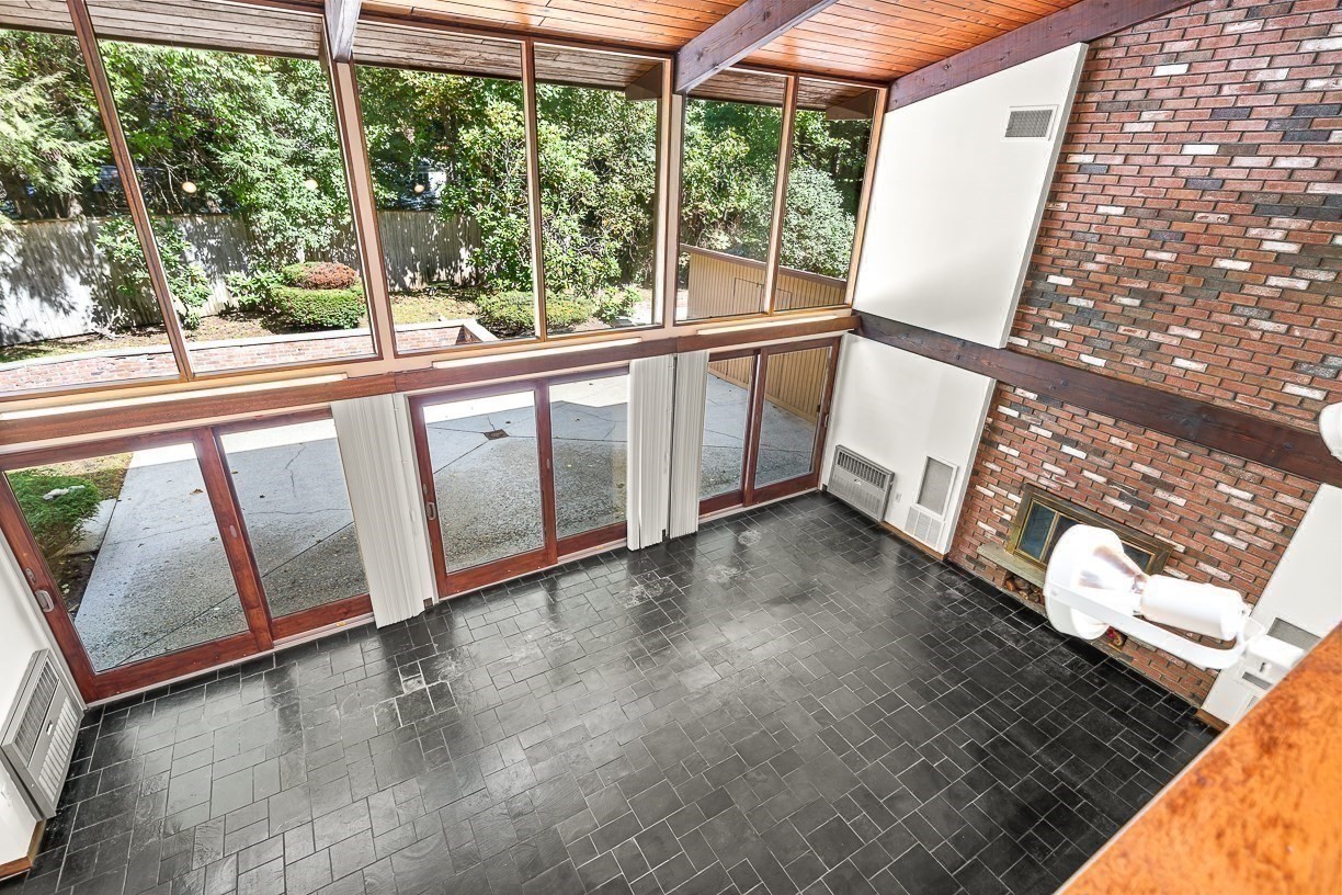 7 Arnold Rd