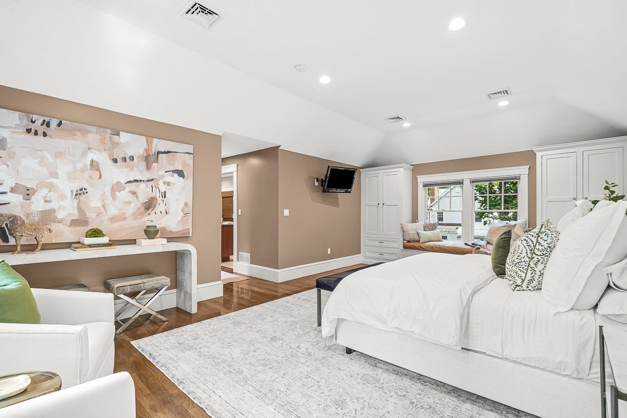 8 Tennyson Rd