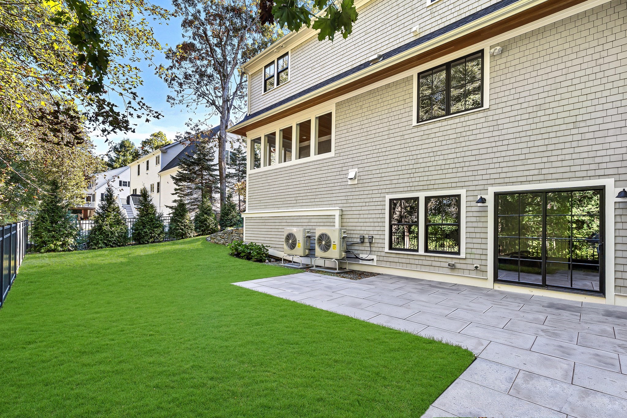 39 Macarthur Rd