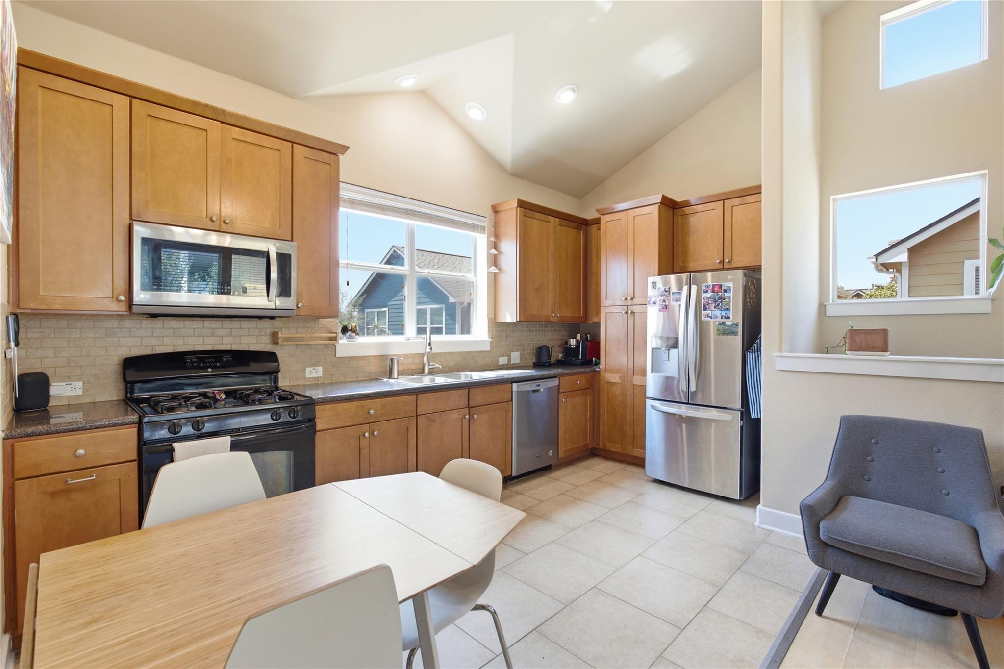 1601 Miriam Ave # 213
