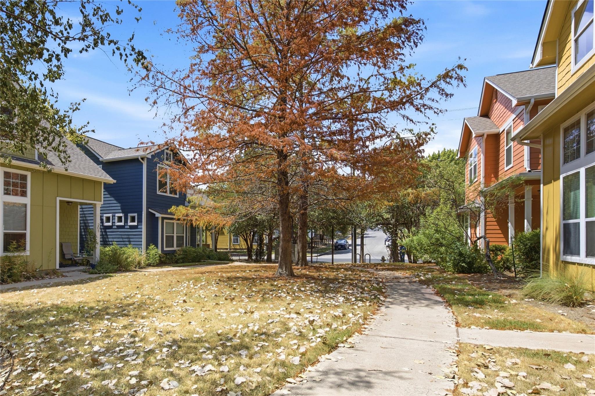 1601 Miriam Ave # 213