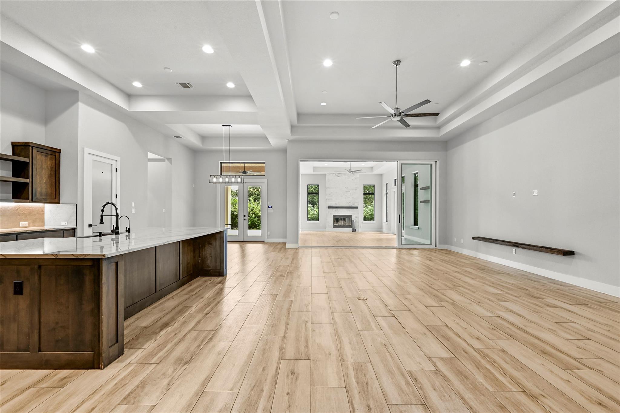 1121 Covered Bridge DR