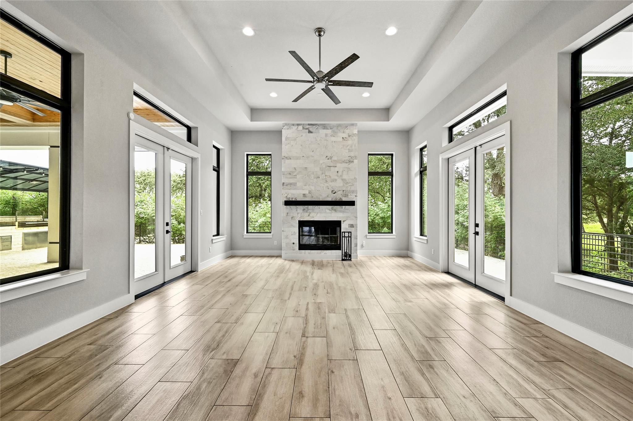 1121 Covered Bridge DR