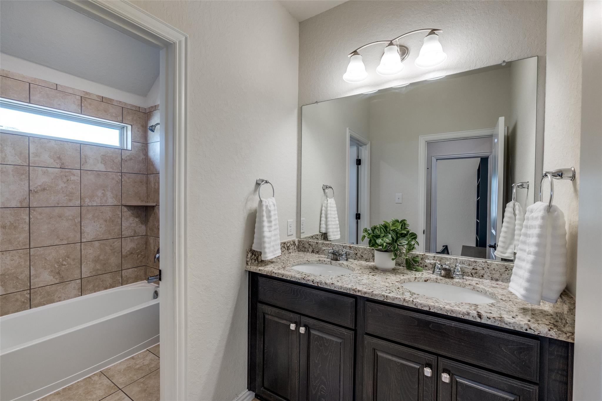 1624 Stone House DR