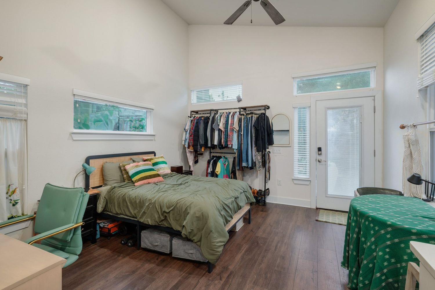 901 Saint Elmo CIR